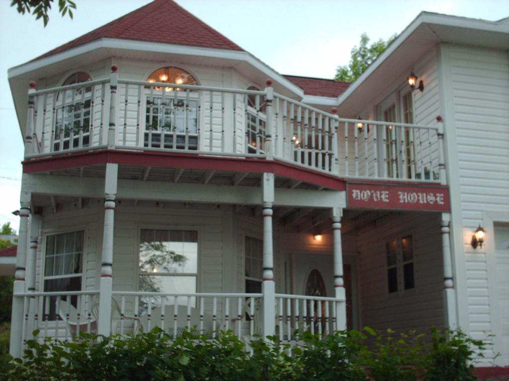 Dove House Bed & Breakfast Harbourside North Sydney Esterno foto