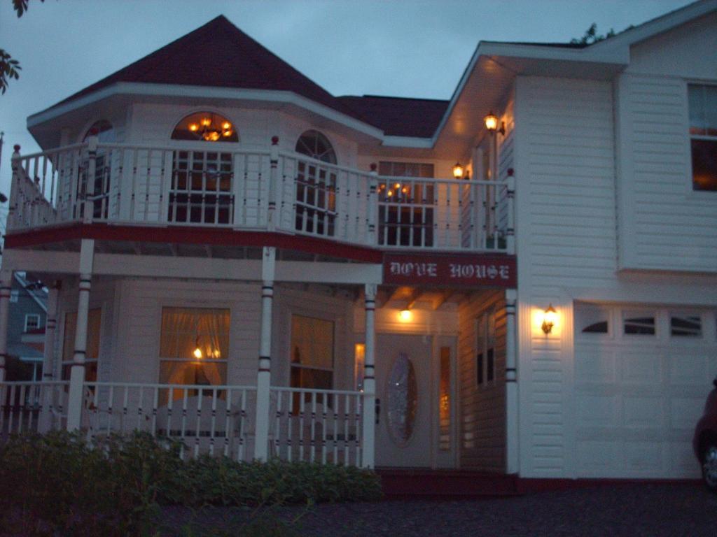 Dove House Bed & Breakfast Harbourside North Sydney Esterno foto